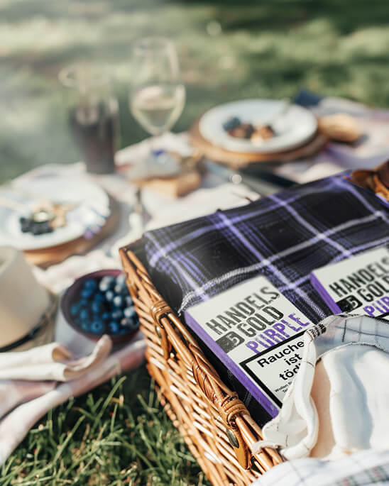Handelsgold Purple beim Picknick